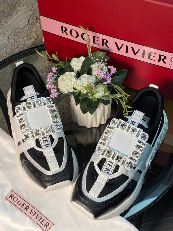 Кроссовки Roger Vivier