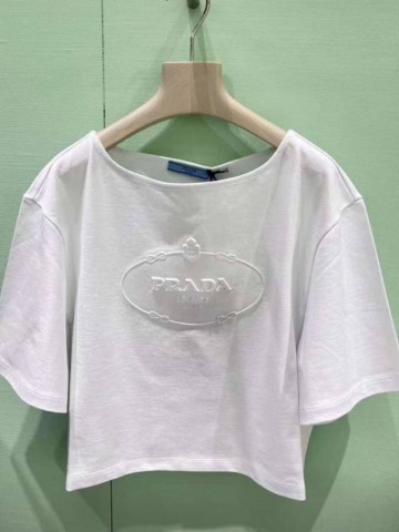 Футболка Prada