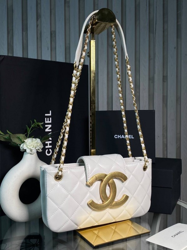 Сумка CHANEL