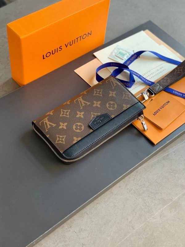 Портмоне Louis Vuitton