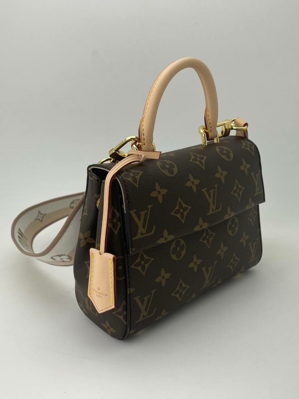 Сумка Louis Vuitton