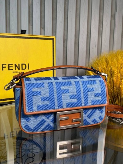 Сумка Fendi