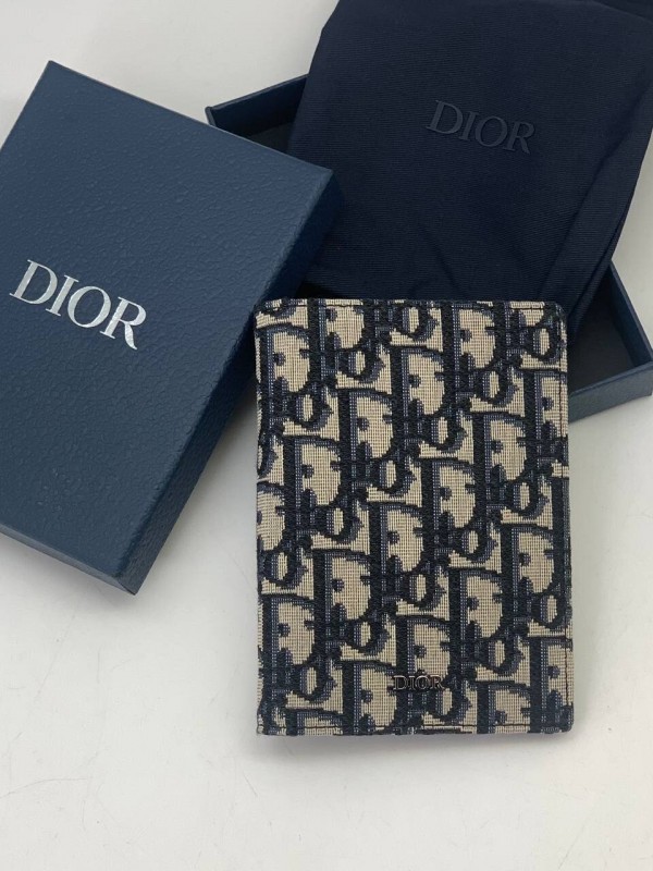 Обложка на паспорт Dior