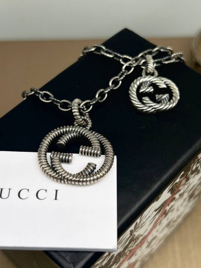 Кулон Gucci большой