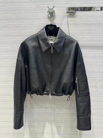 Кожаная куртка Fendi