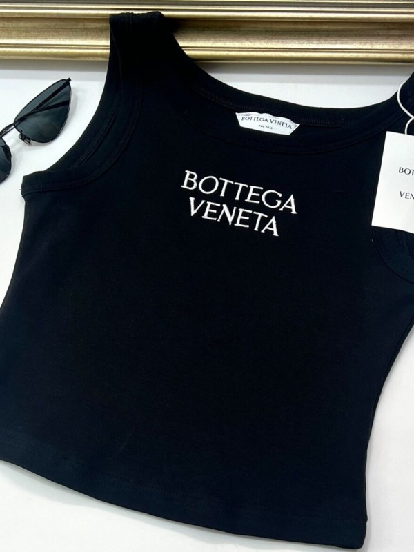 Топ Bottega Veneta