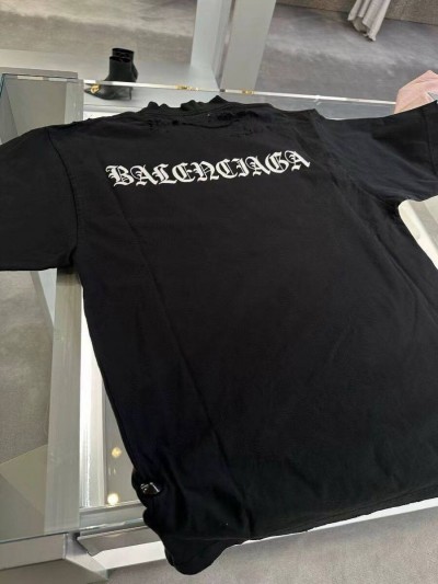 Футболка Balenciaga