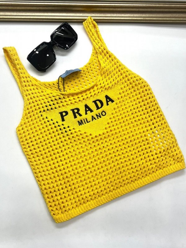 Майка Prada