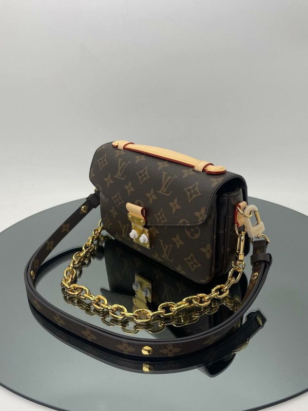 Сумка Louis Vuitton