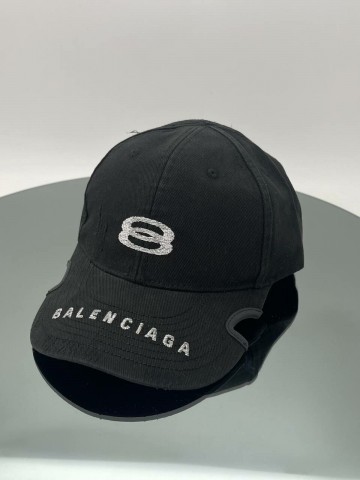 Кепка Balenciaga