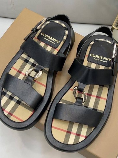 Сандалии Burberry