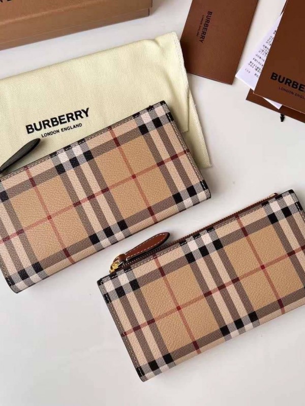 Кошелек Burberry