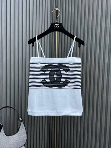 Топ CHANEL