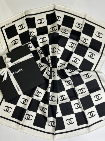 Платок CHANEL