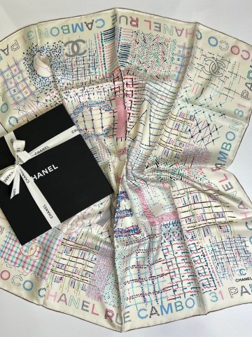 Платок CHANEL