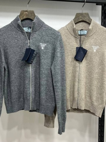 Кардиган Prada