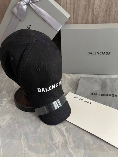 Кепка Balenciaga