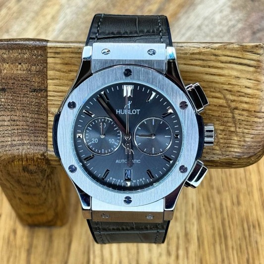 Часы Hublot