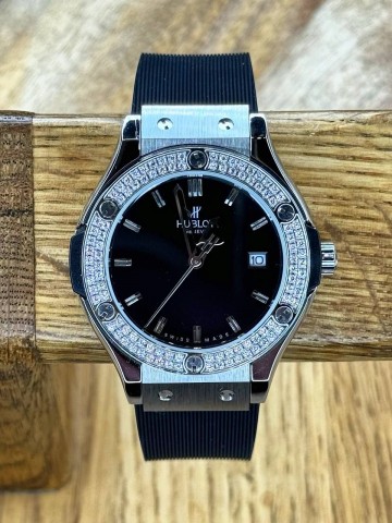 Часы Hublot