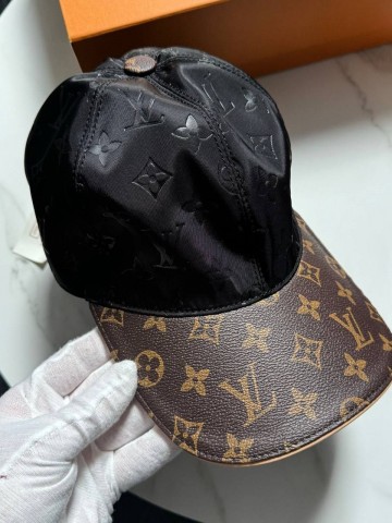 Кепка Louis Vuitton