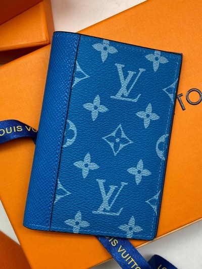 Обложка на паспорт Louis Vuitton