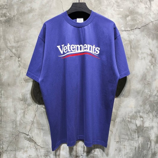 Футболка Vetements