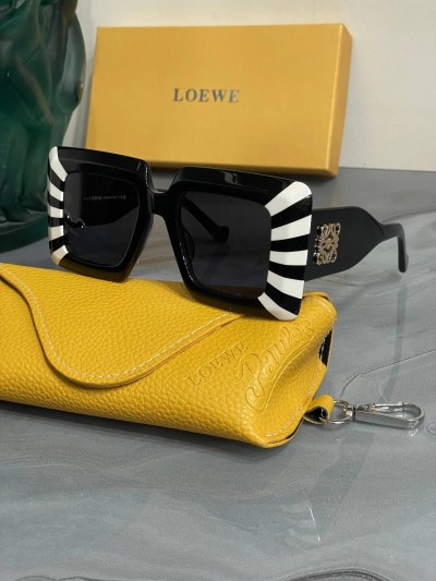 Солнцезащитные очки Loewe