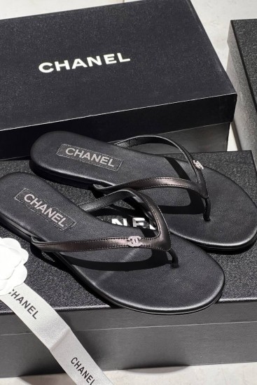 Шлепанцы CHANEL