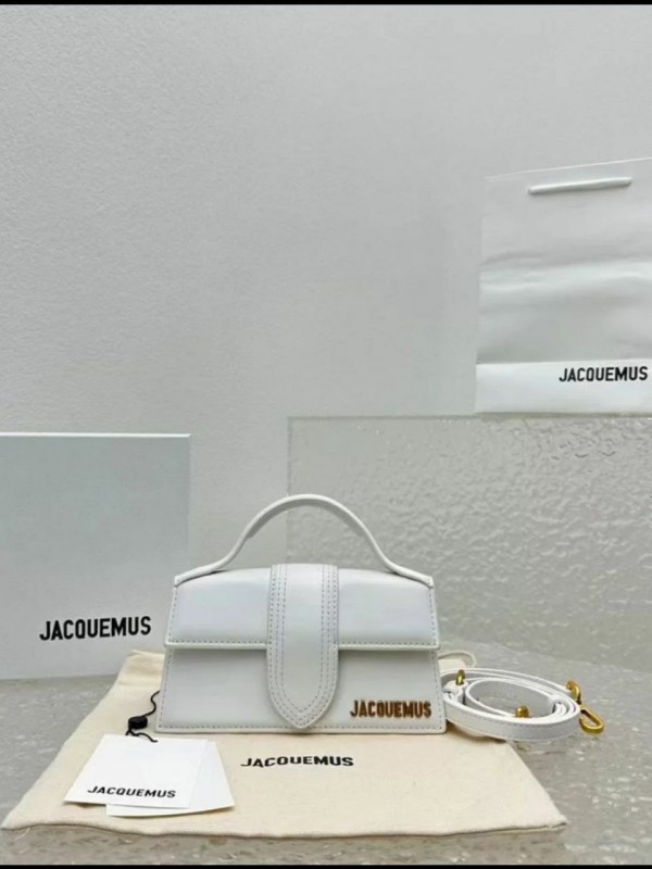 Сумка Jacquemus 17,5 см