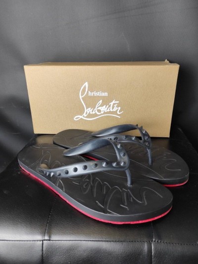 Сланцы Louboutin