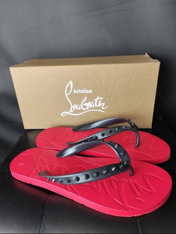 Сланцы Louboutin