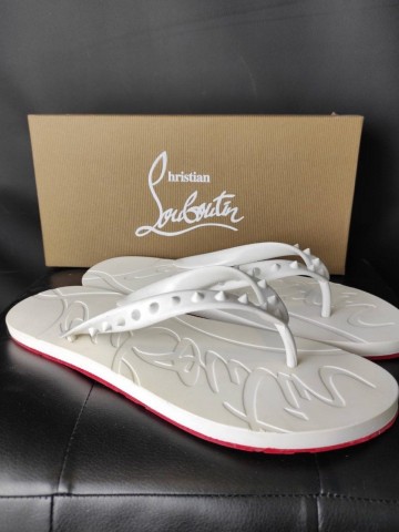 Сланцы Louboutin