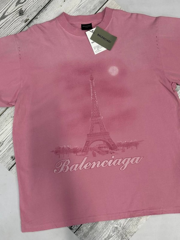 Футболка Balenciaga