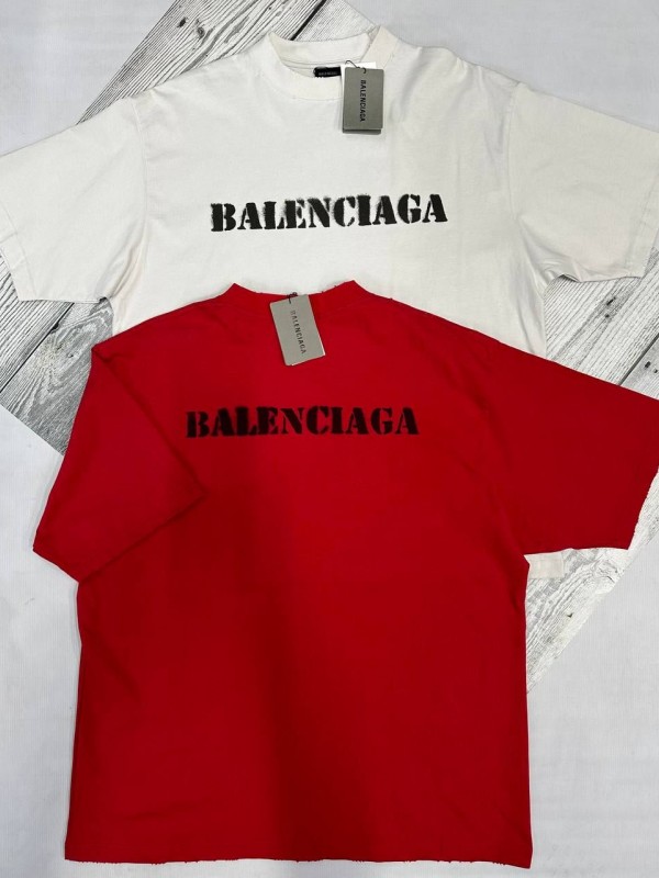 Футболка Balenciaga