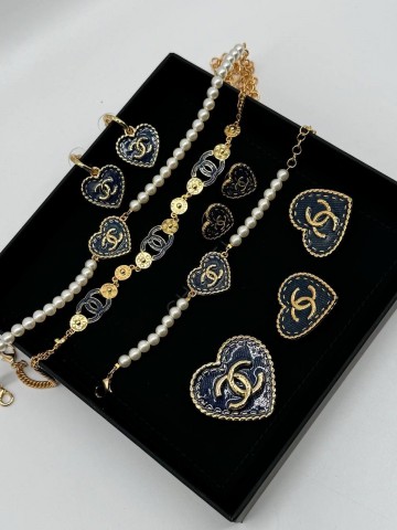 Чокер CHANEL
