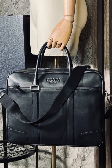 Деловая сумка Prada