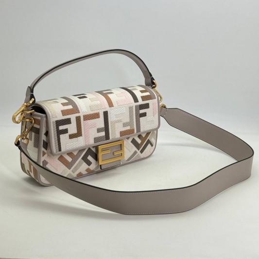 Сумка Fendi