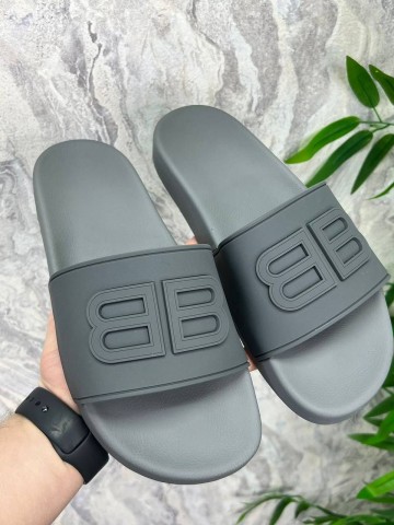 Шлепанцы Balenciaga