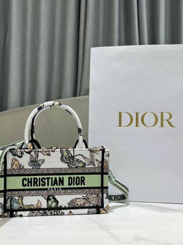 Сумка Dior