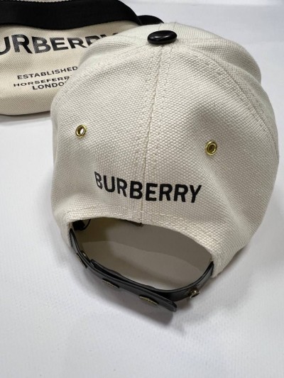 Кепка Burberry