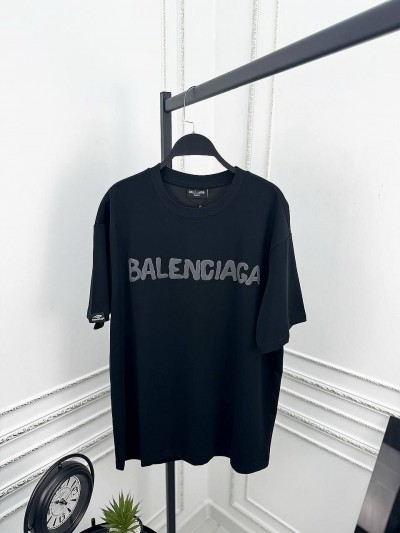 Прогулочный костюм Balenciaga