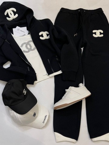 Костюм CHANEL
