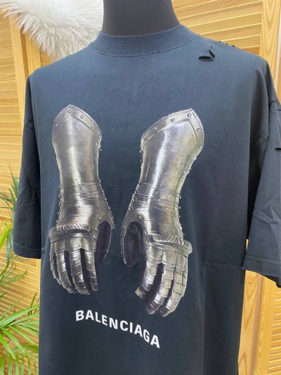 Футболка Balenciaga