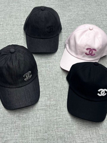 Кепка CHANEL
