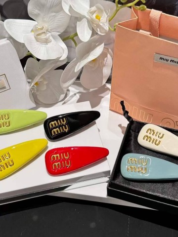 Заколка MIU MIU