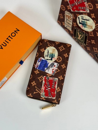 Кошелек Louis Vuitton