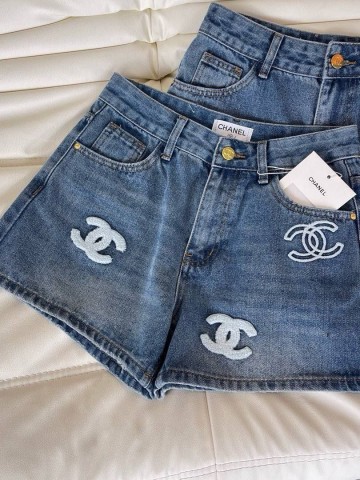 Шорты CHANEL