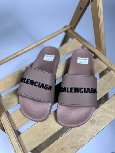 Шлепанцы Balenciaga