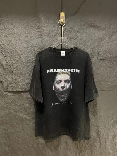 Футболка Vetements