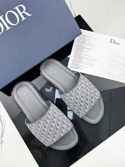 Шлепанцы Christian Dior